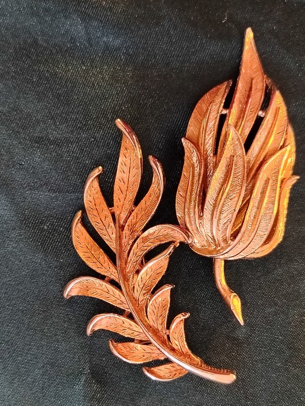 Vintage Gold Tone Leaf Brooch Lot Set of 2 Signed Coro & JJ Jonette
